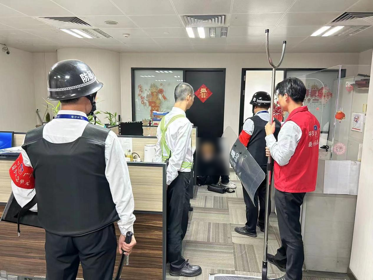 英勇軍衛(wèi)保安員展現(xiàn)專業(yè)風采，獲天匯廣場igc高度贊揚！